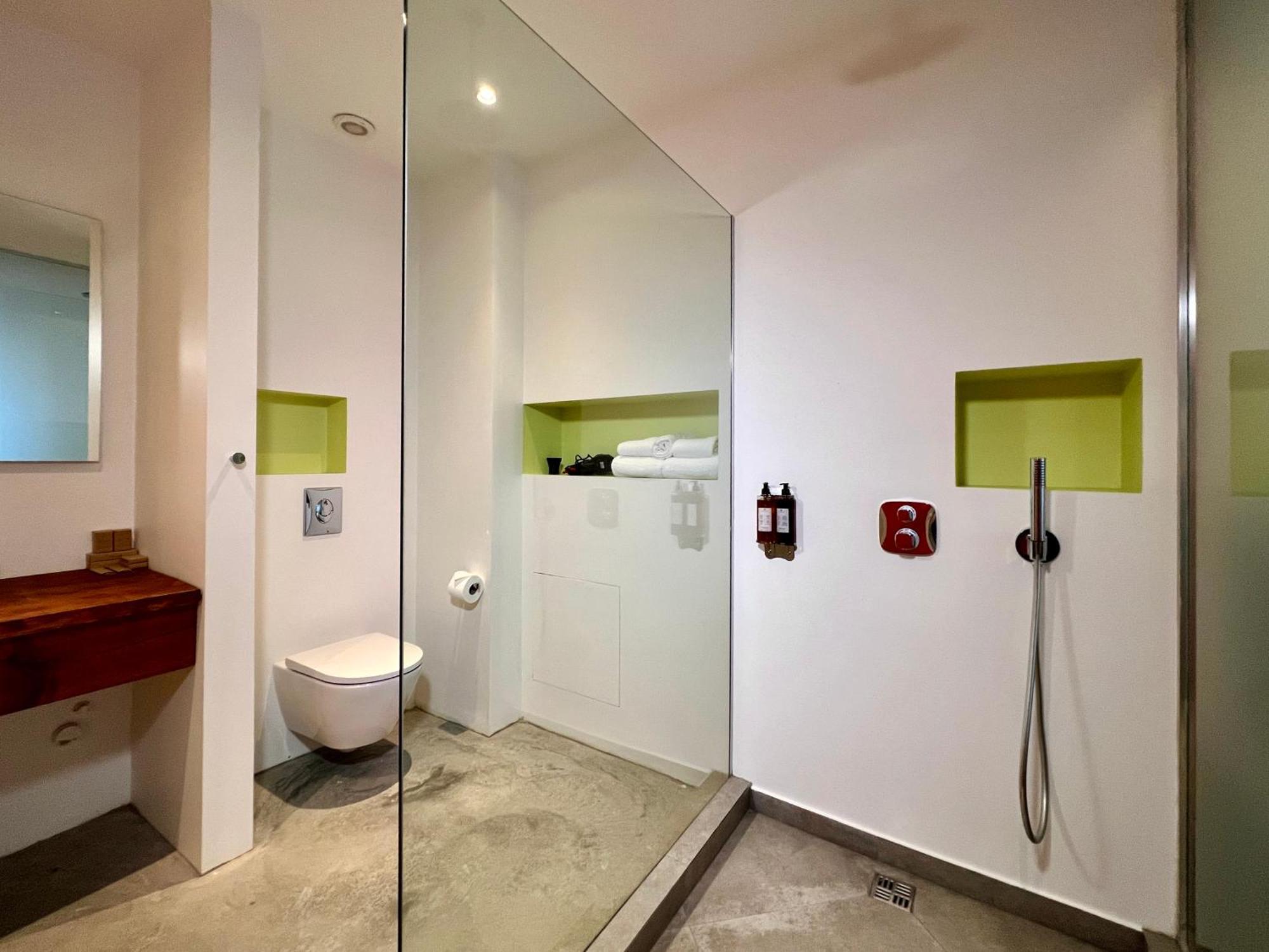 Hotel Concept14/16 Tbilisi Esterno foto